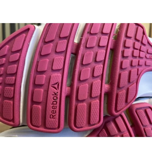Women’s Rebook DMX Moving air Athletic Shoes 6 - Picture 10 of 11